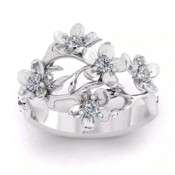 Gorgeous Sterling Silver Sim. Diamond Flower Ring - Picture 1 of 5